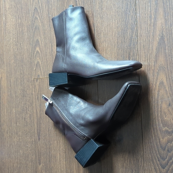 Zara Square Toe And Heel Booties - Picture 2 of 9